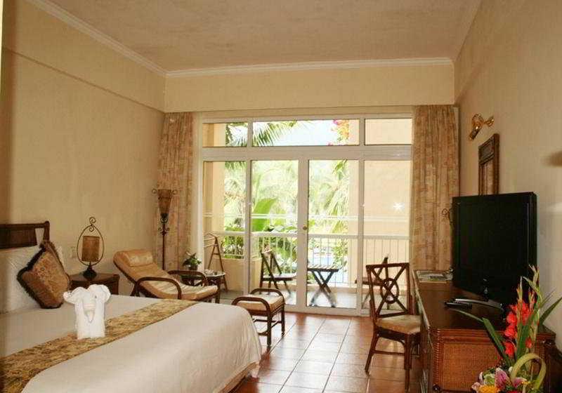 Golden Palm Resort Sanya Exterior photo